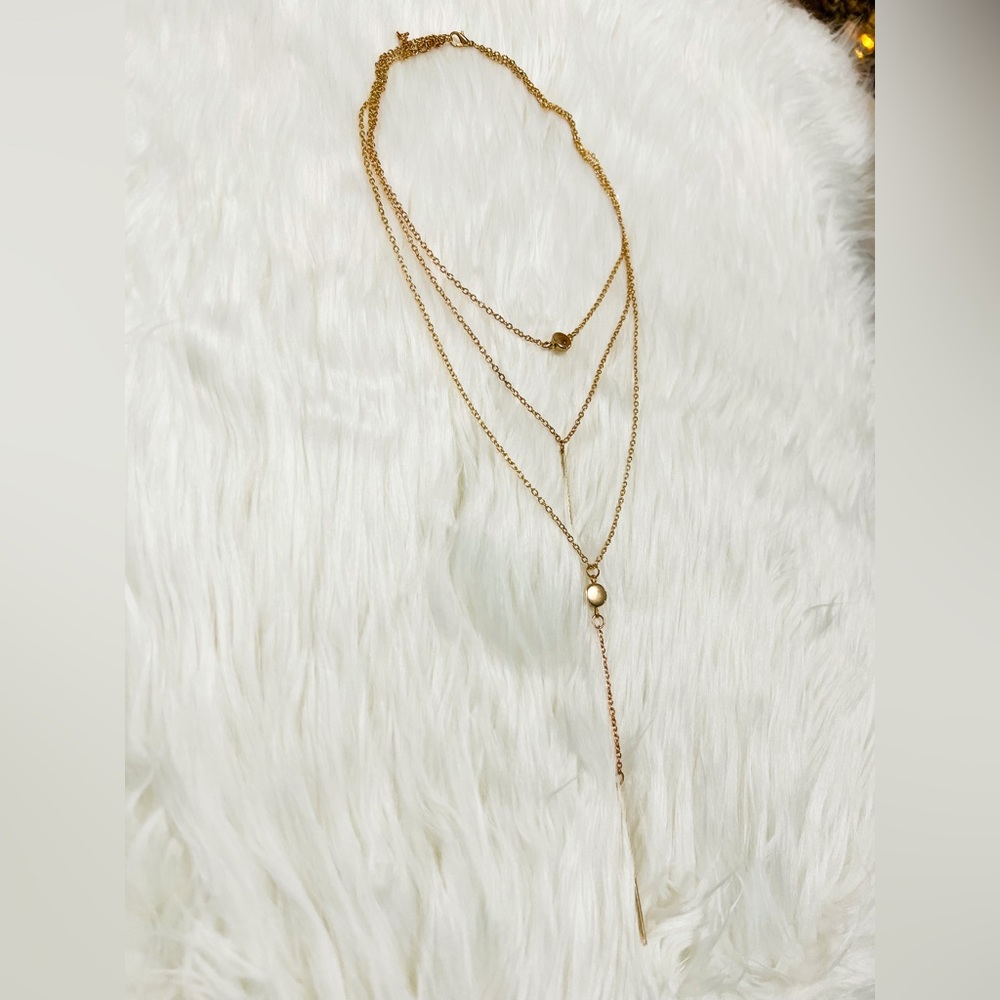 Beautiful Gold Layered Necklace. Women’s Fashion Jewelry BRAND NEW - Picture 4 of 5